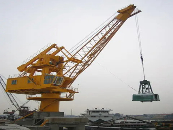 河北秦皇島單臂架門座式起重機公司單臂架門座式起重機作業范圍廣
