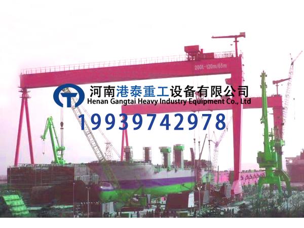 造船龍門吊的起升高度如何影響船體建造