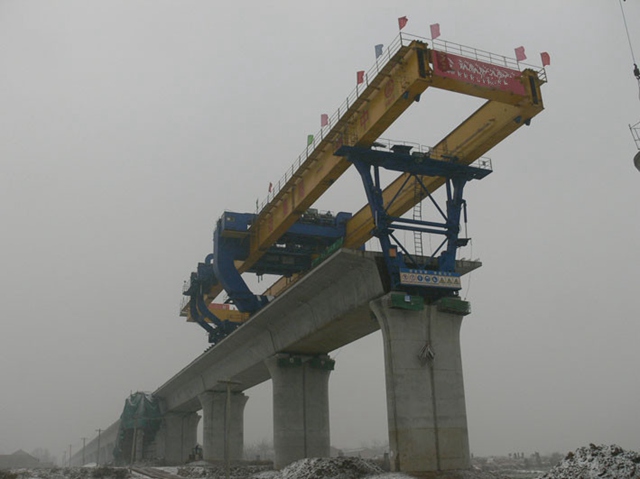 架橋機(jī)廠家，架橋機(jī)出租，架橋機(jī)銷(xiāo)售
